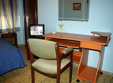 Residencia Gran Via Hotel