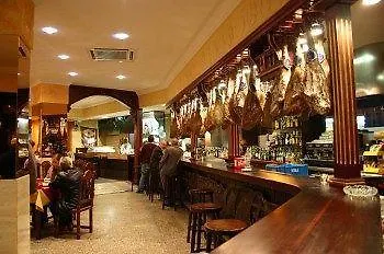 Residencia Gran Via * 萨拉曼卡