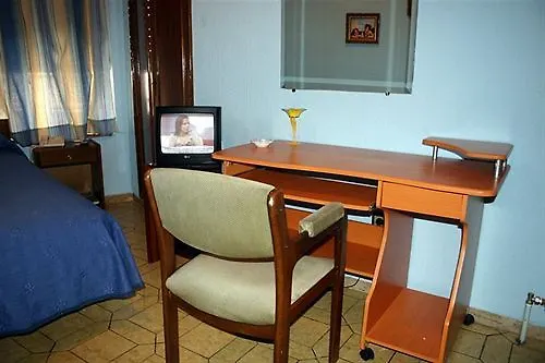 Residencia Gran Via Hotel